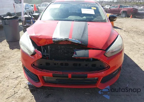 2015 Ford Focus St from USA, damaged, VIN 1FADP3L92FL215580